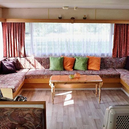 Mobilni Dum U Goldy Hotel Ceska Skalice Ngoại thất bức ảnh